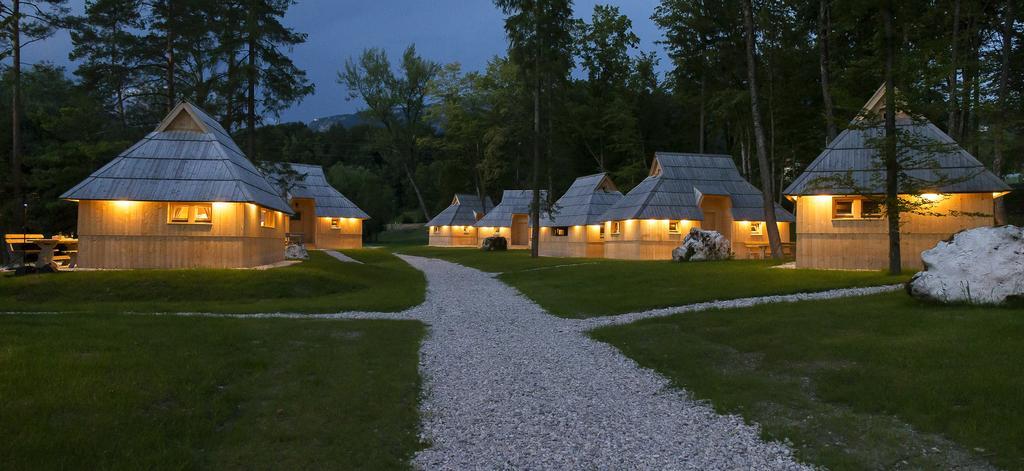 Slovenia Eco Resort Stahovica ภายนอก รูปภาพ