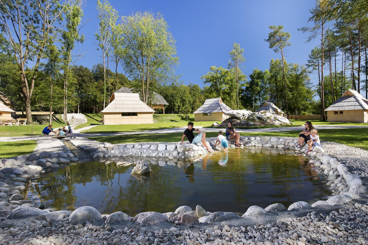 Slovenia Eco Resort Stahovica ภายนอก รูปภาพ